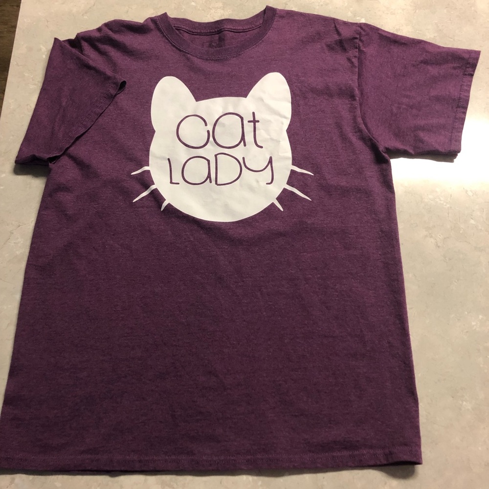 Purple tee shirt White cat head says Cat Lady - Picture 1 of 3